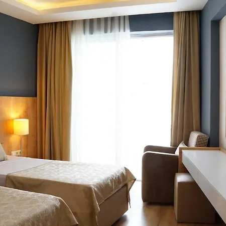 Felizya Bed and Breakfast Κεμέρ